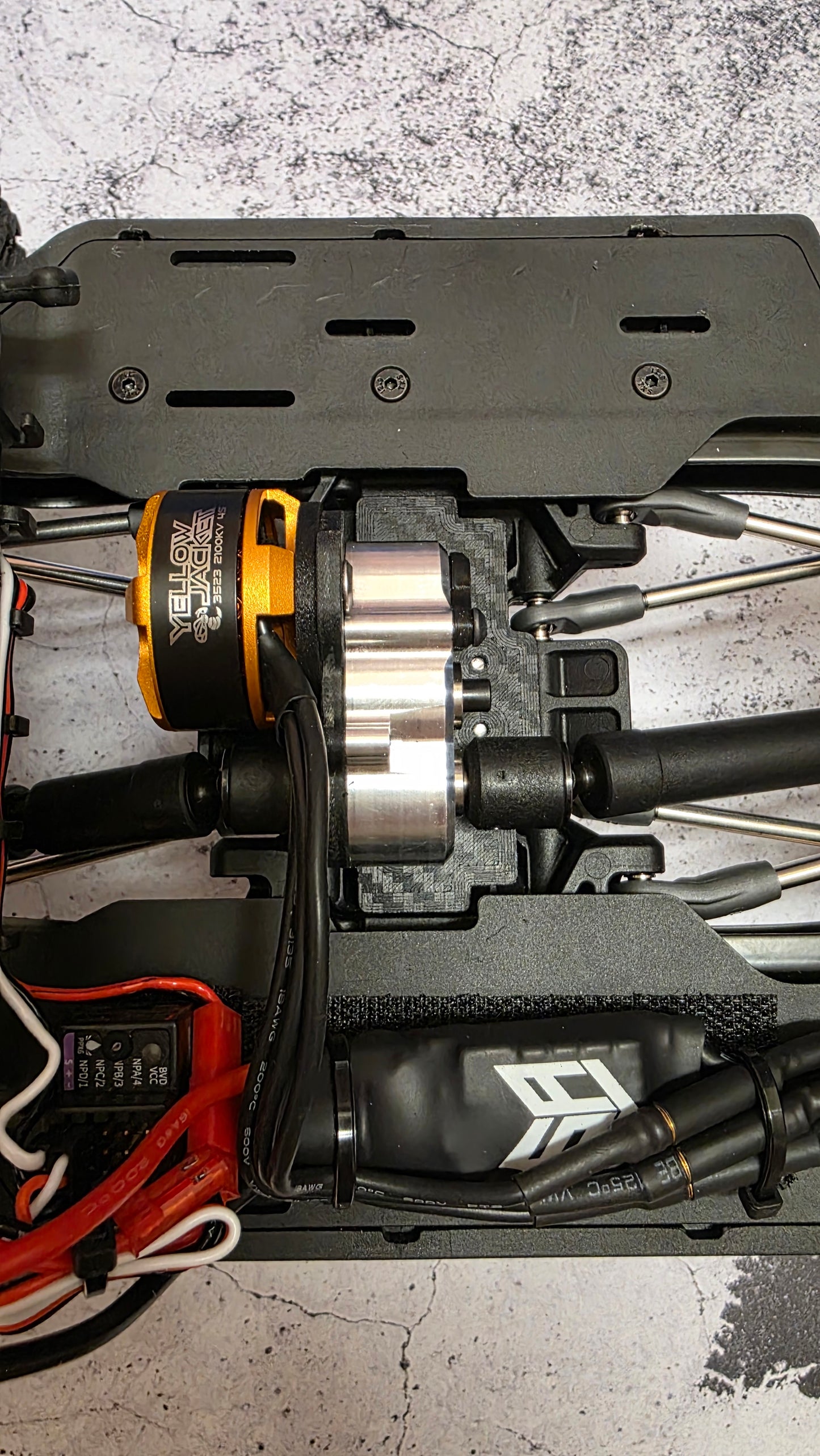 Axial scx10III Coyote and Base Camp Portal Transmission Mount kit