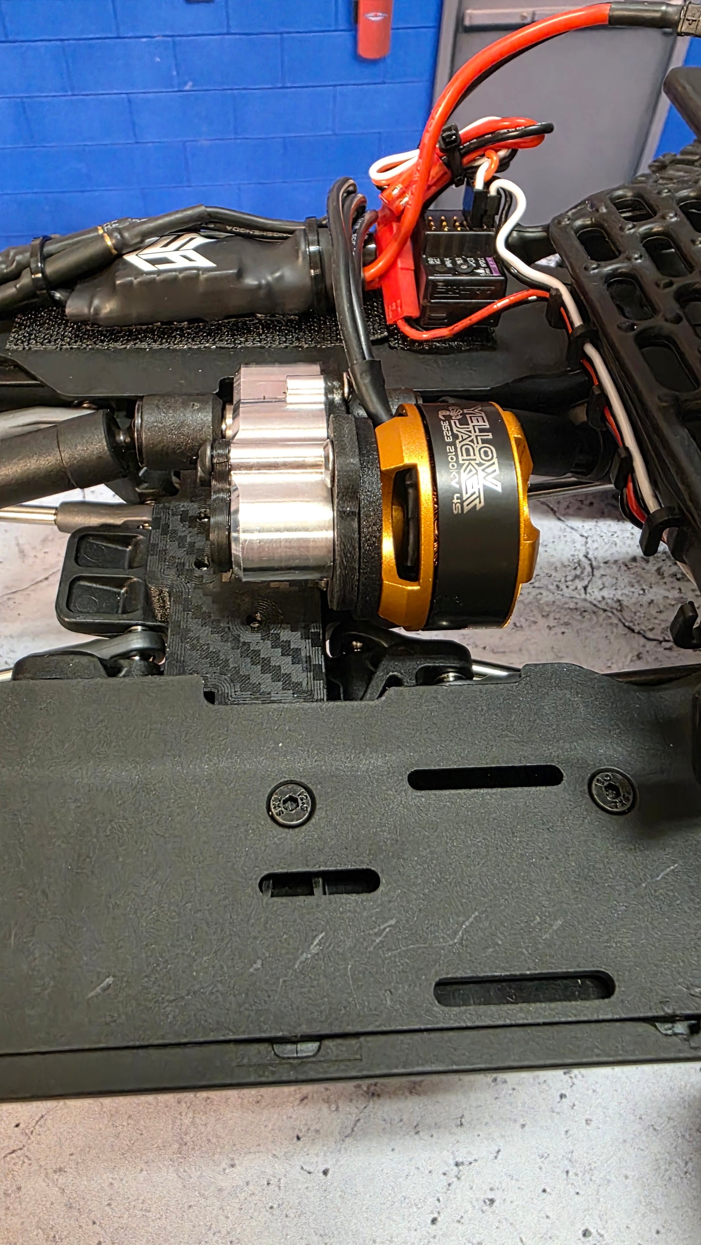 Axial scx10III Coyote and Base Camp Portal Transmission Mount kit